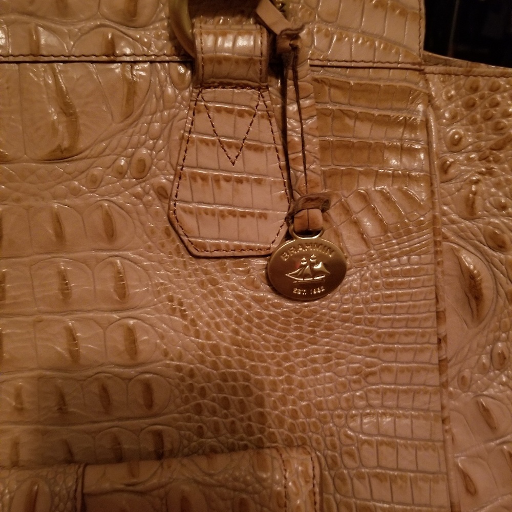 Purse - Picture 3 of 8